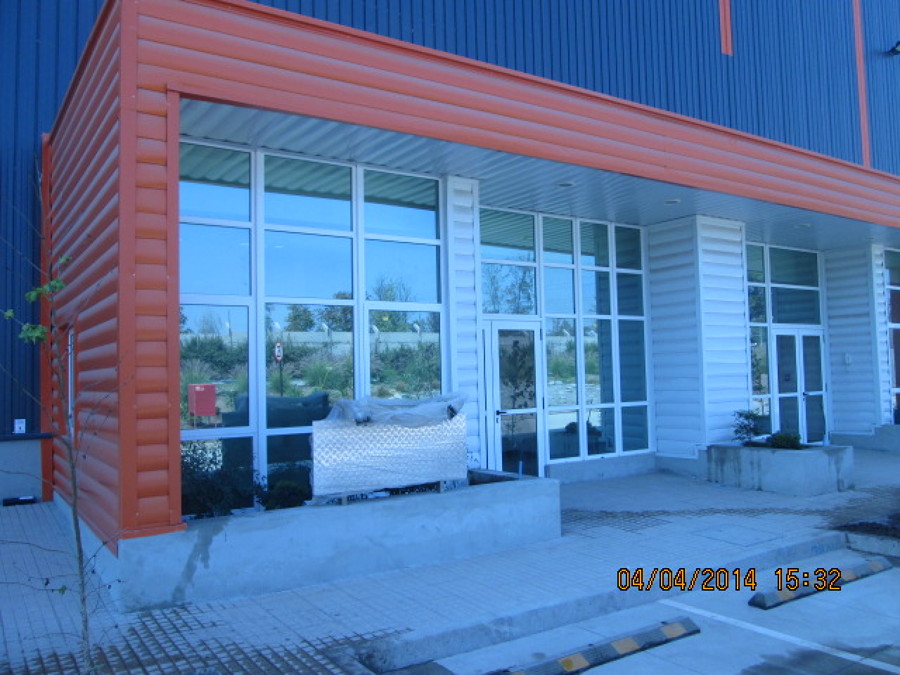 acceso principal de oficinas