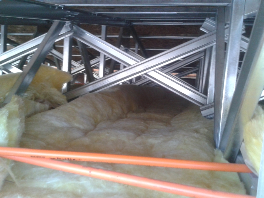 Aislacion en techumbre.