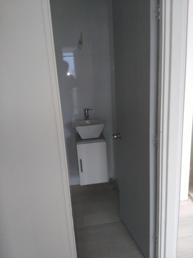 BAÑO VISITA CHESTERTON