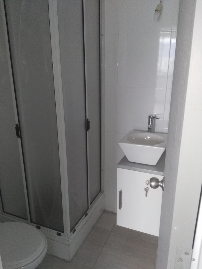 BAÑO VISITA CHESTERTON