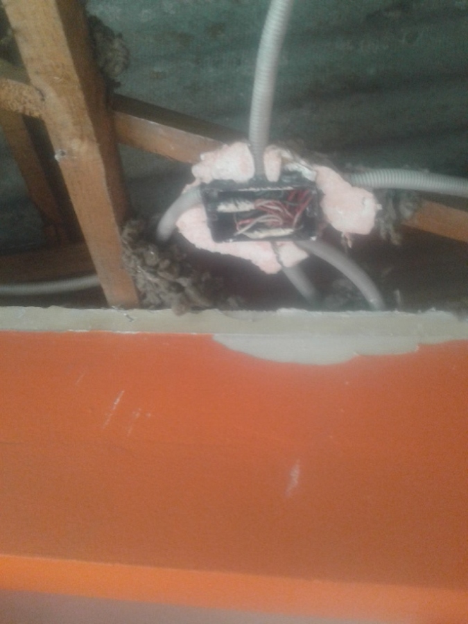 cajas derivación en mal estado