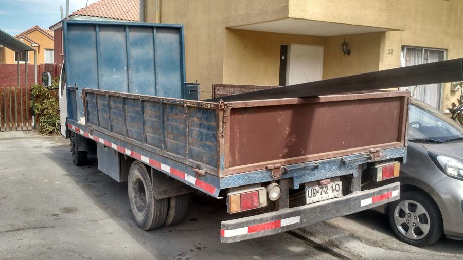 CAMIÓN PARA MUDANZA