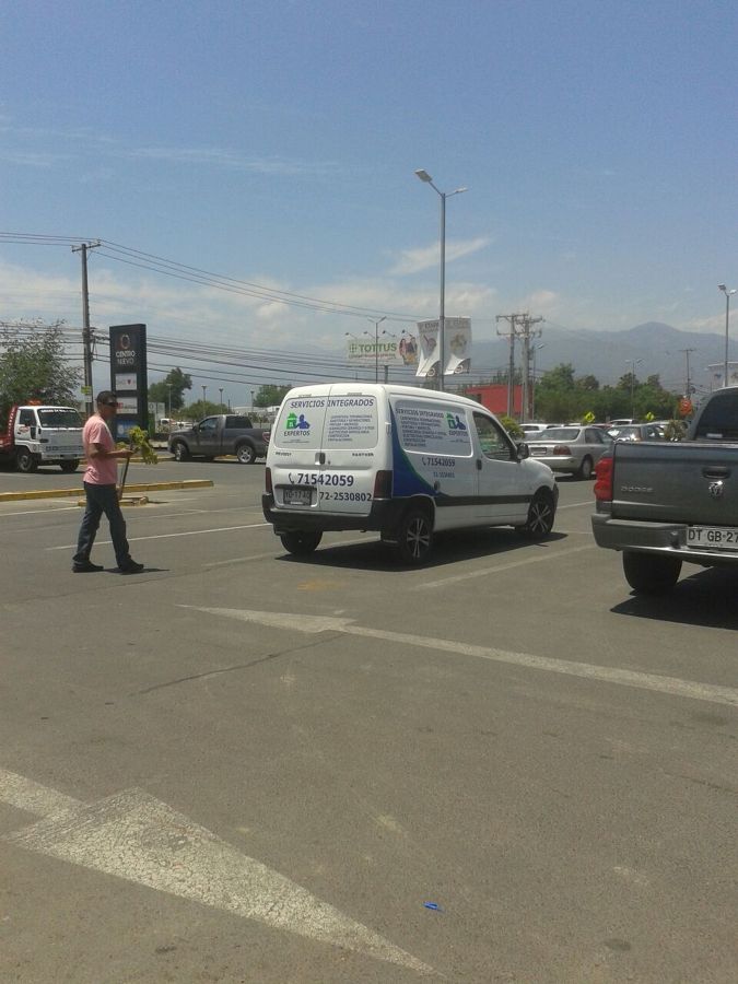 camioneta de expertos
