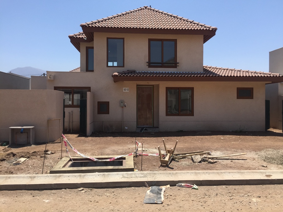 Casa terminada por exterior