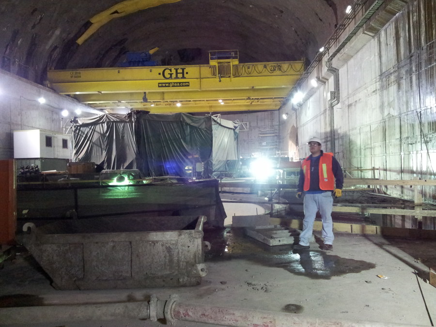 Caverna Central Hidroeléctrica