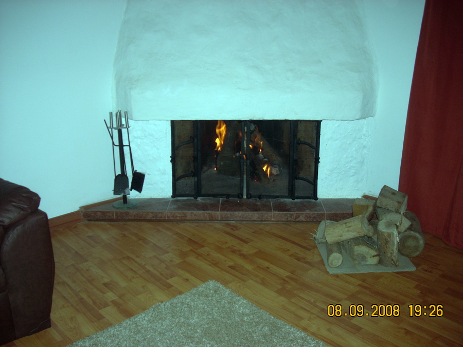 Chimenea En Casa Estilo Mediterraneo