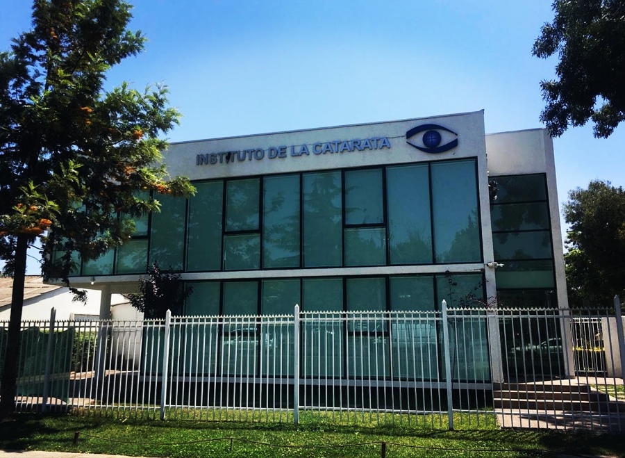 CLÍNICA OFTALMOLÓGICA