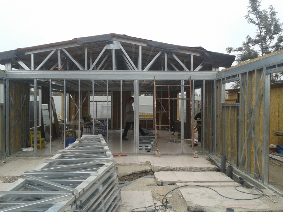 Construccion Red de alcantarillado para habilitación de baños.