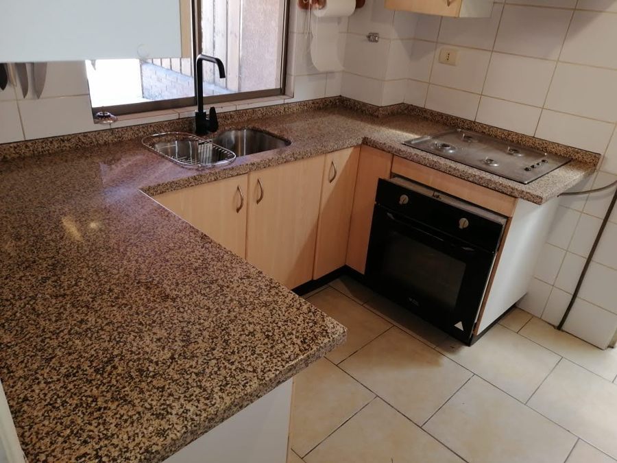 Cubierta granito con regrueso