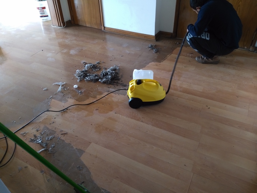 Decapado de piso laminado