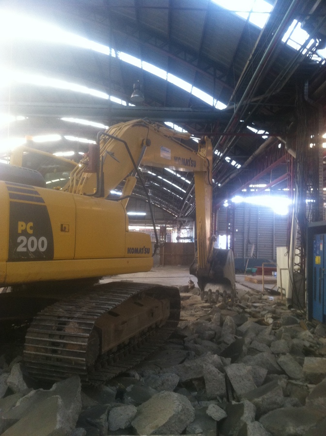 DEMOLICION PAVIEMENTOS DE HORMIGON