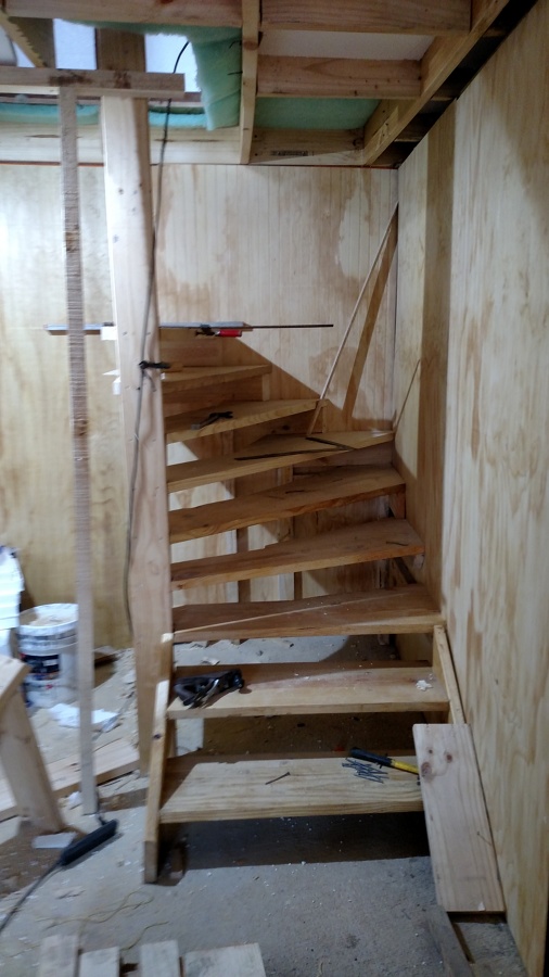 ESCALA MADERA INTERIOR