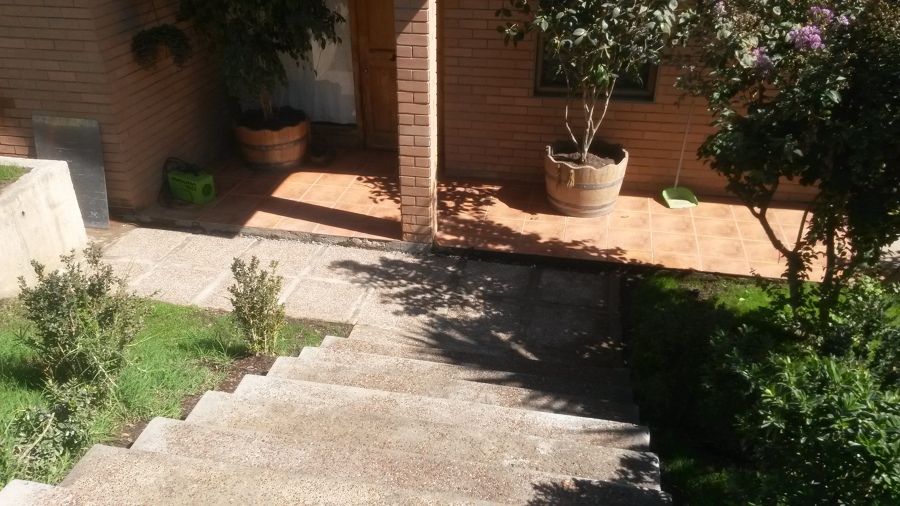 Escalera acceso