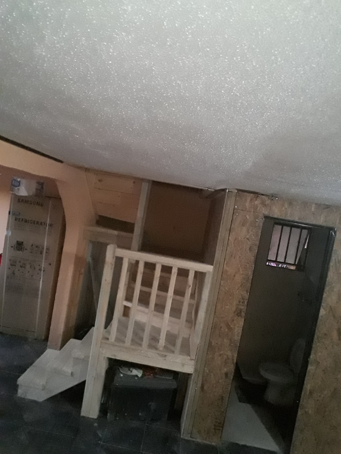 escalera de madera