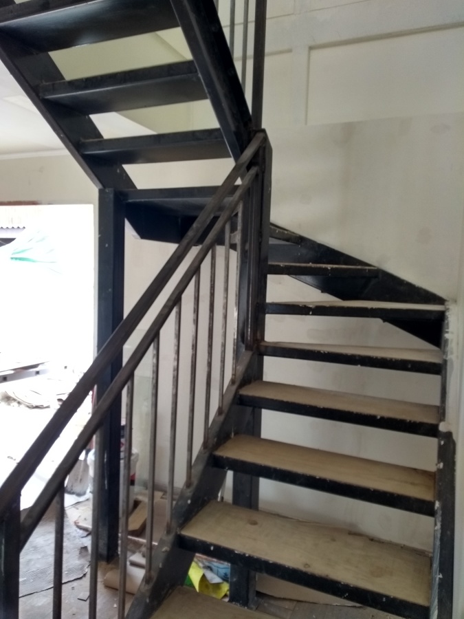 Escalera metalica