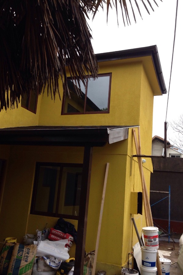 exterior y segundo piso