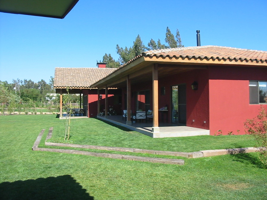 Fachada Posterior con terraza