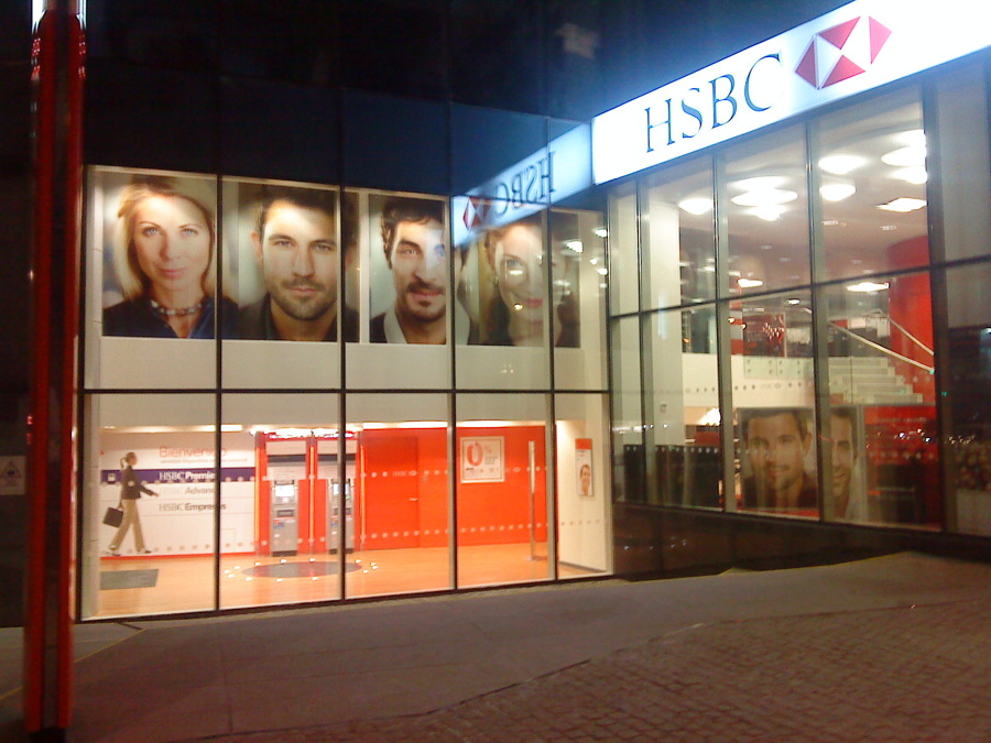 Habilitación Banco HSBC Torre Titanium