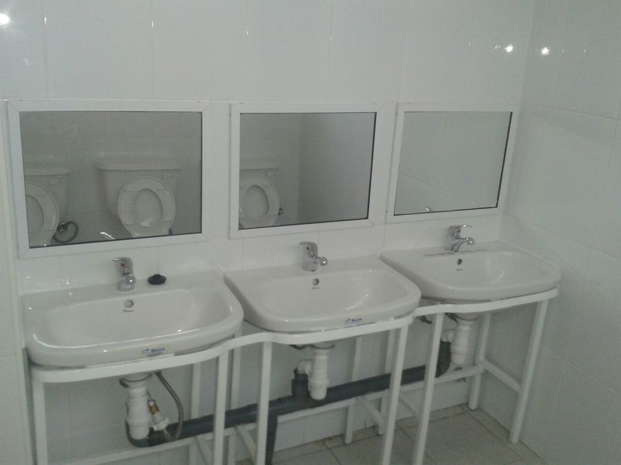 Habilitación de baños para niños.