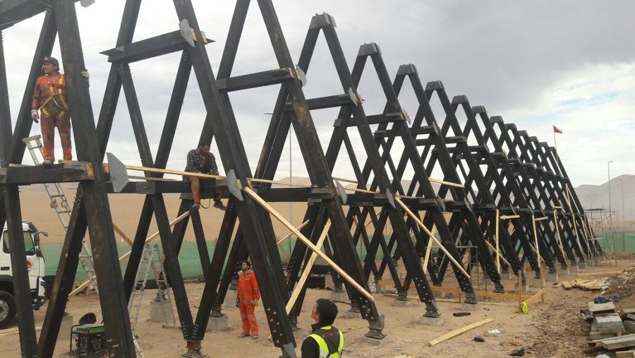 Homenaje a la historia del salitre - construcción