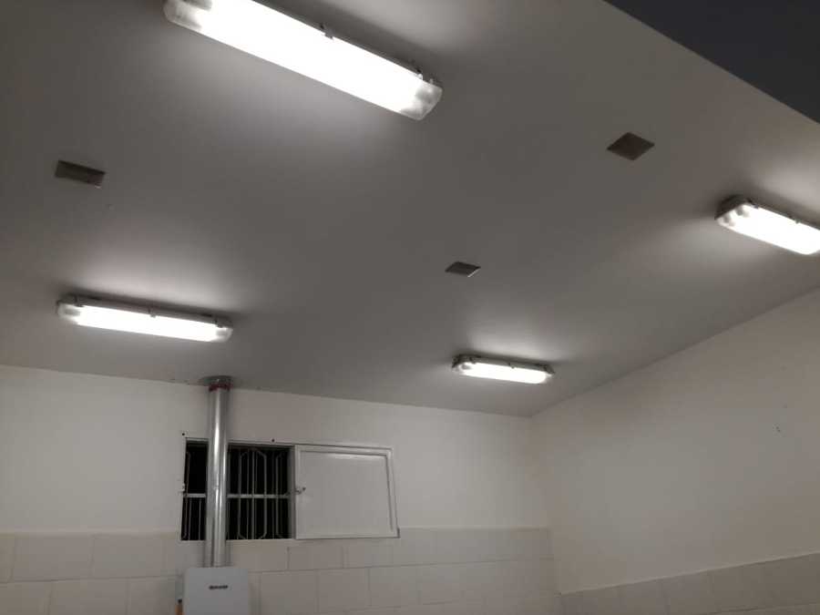 Iluminación zona de produccion Sistema LED IP55
