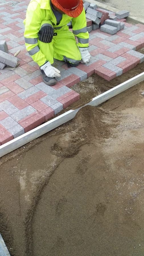 Instalación de Adocretos