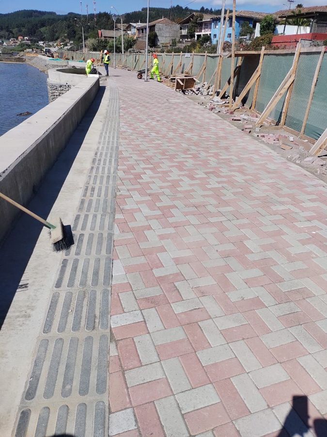 Instalación de Adocretos y baldosas