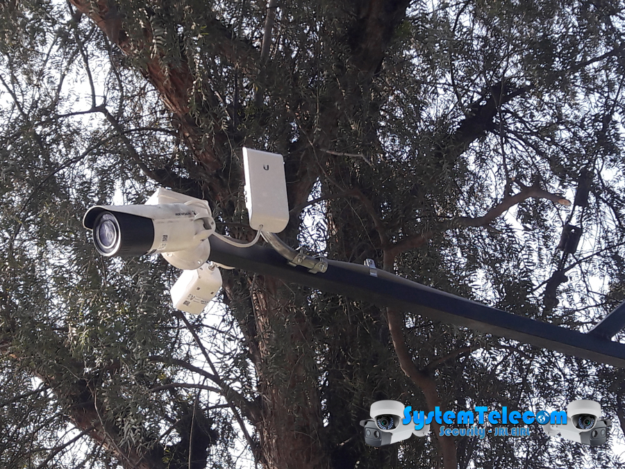 Instalación de NVR con 9 Cámaras Digitales de seguridad http://www.systemtelecom.cl/