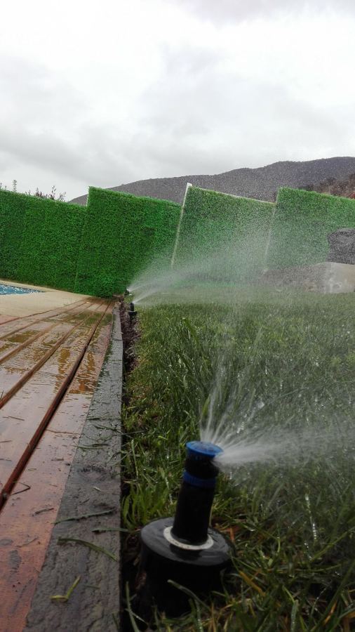 INSTALACIÓN DE SISTEMA DE RIEGO AUTOMATIZADO