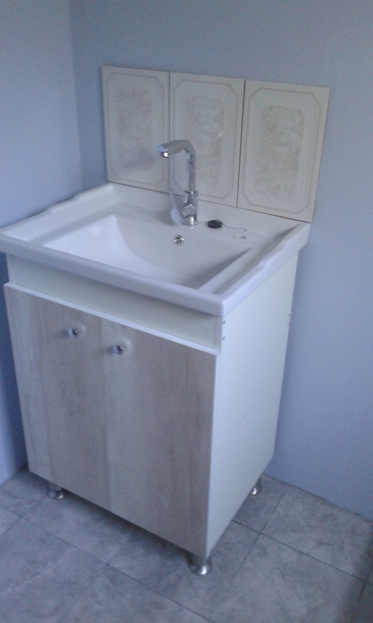 instalación lavamanos