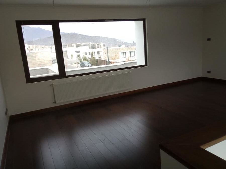 PINTURA INTERIOR ESMALTE AL AGUA  E INSTALACIÓN DE TERMOPANEL