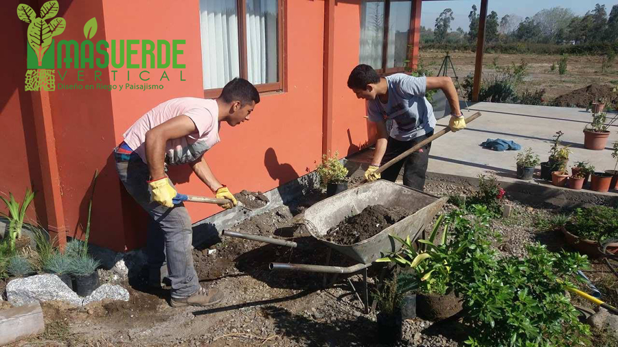 Jardinera con Piedra Granito