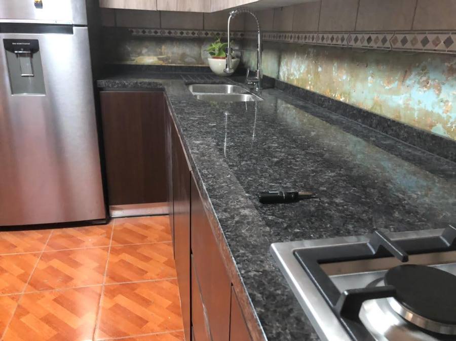 Lavaplatos bajo cubierta