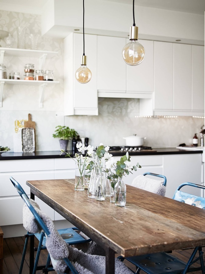 Foto: Mesa de la Cocina de Madera Envejecida #234889 - Habitissimo Foto: Mesa de la Cocina de Madera Envejecida #234889 - Habitissimo
