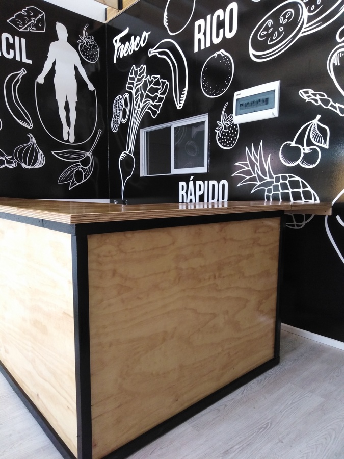 Mueble atención a clientes