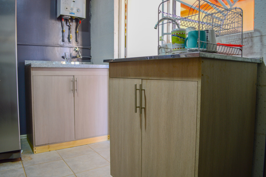 Muebles base para lavaplatos y apoyo