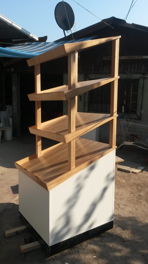 Muebles comerciales