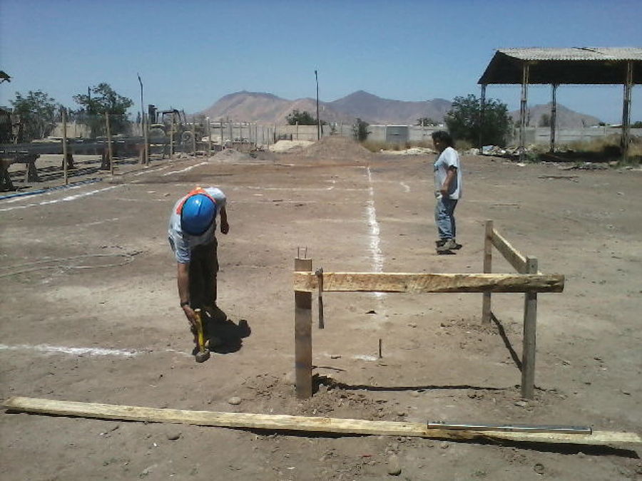 Nivelacion topogarfico de tereno oficinas 