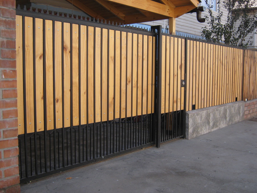 PORTON DE CORREDERA.