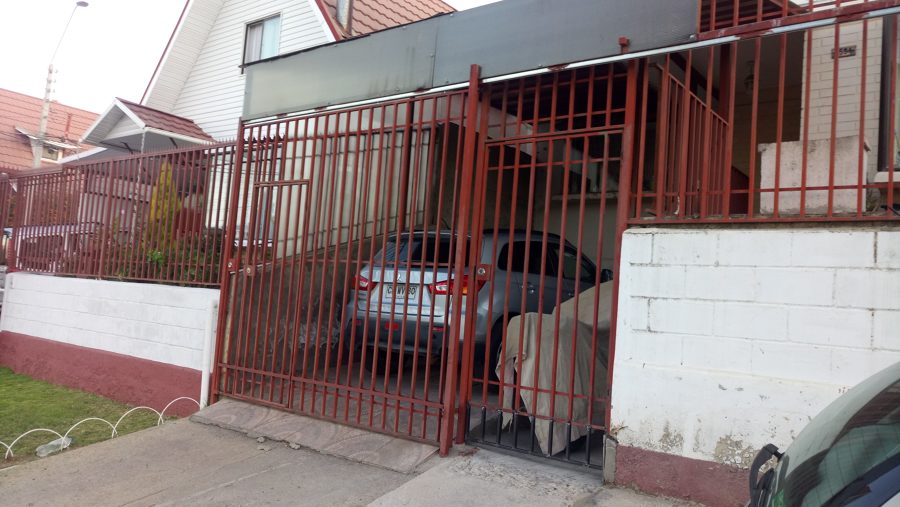Portón recuparado y acondicionado
