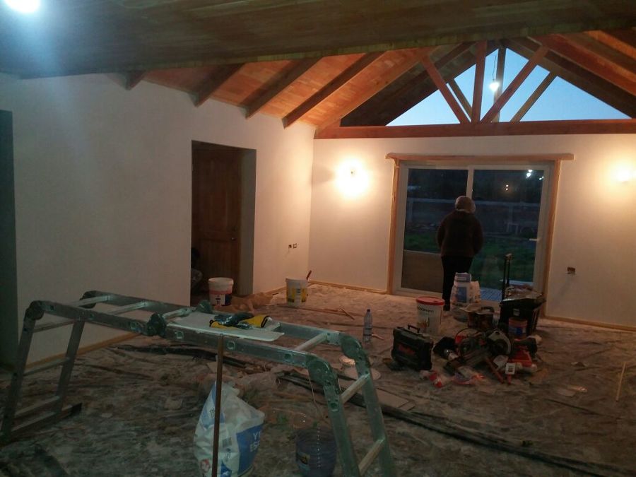 Primera mano de Latex despues pintura definitiva