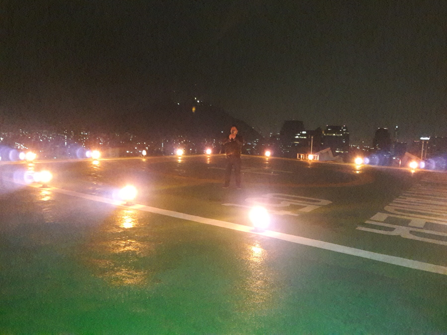 Prueba nocturna de iluminacion en pista