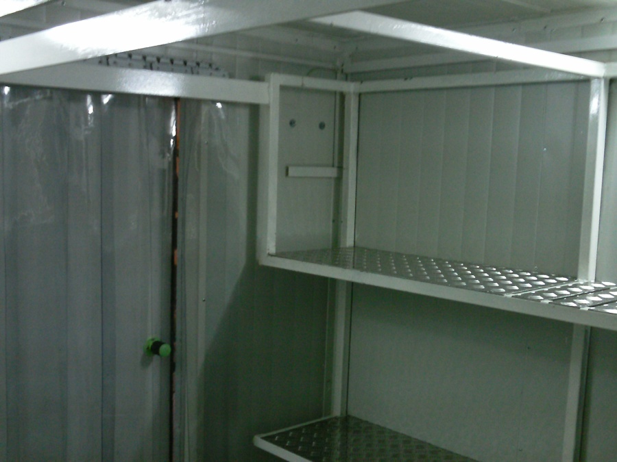 Puerta de Acceso con lamas