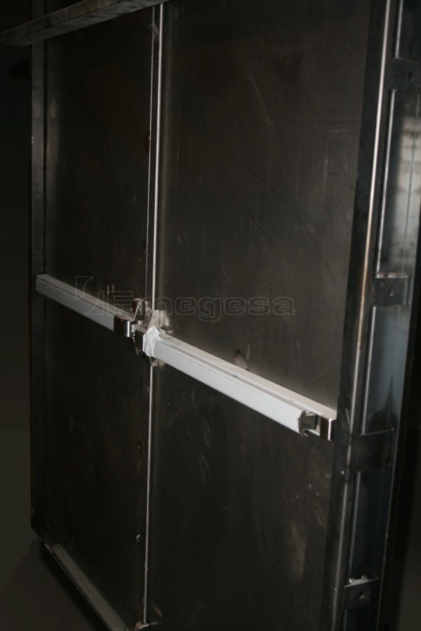 Puerta de seguridad 
