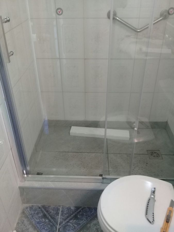 Receptáculo en obra