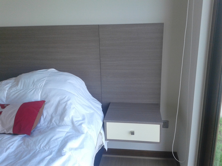 Respaldo King, en melamina Vesto