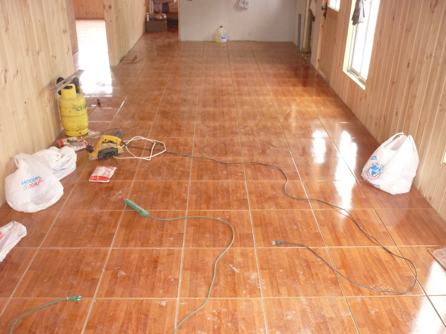 REVESTIMIEMTO CERAMICO CABAÑA TABOLANGO