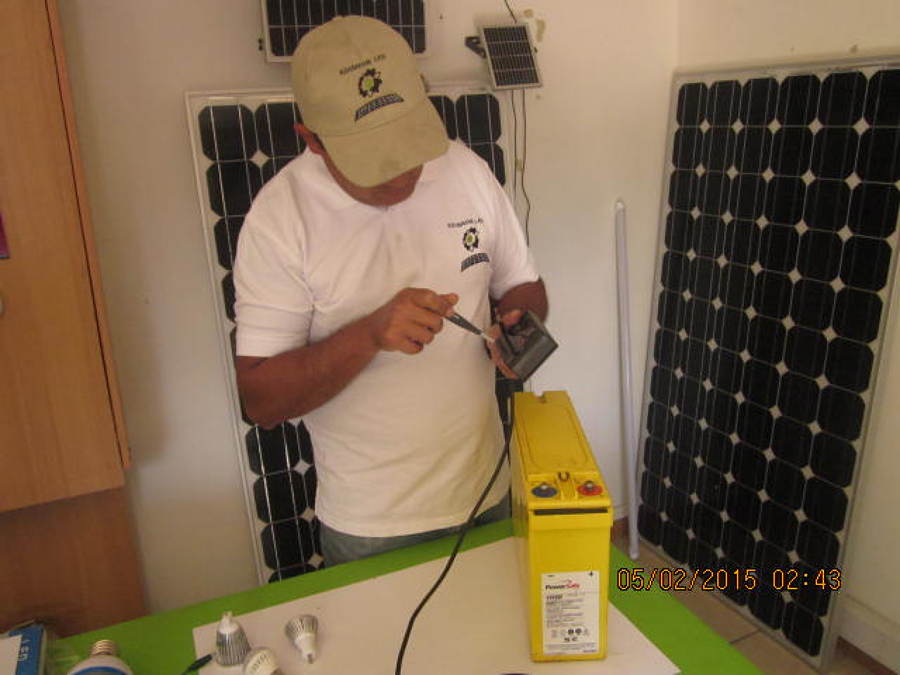 Revision de regulador de carga