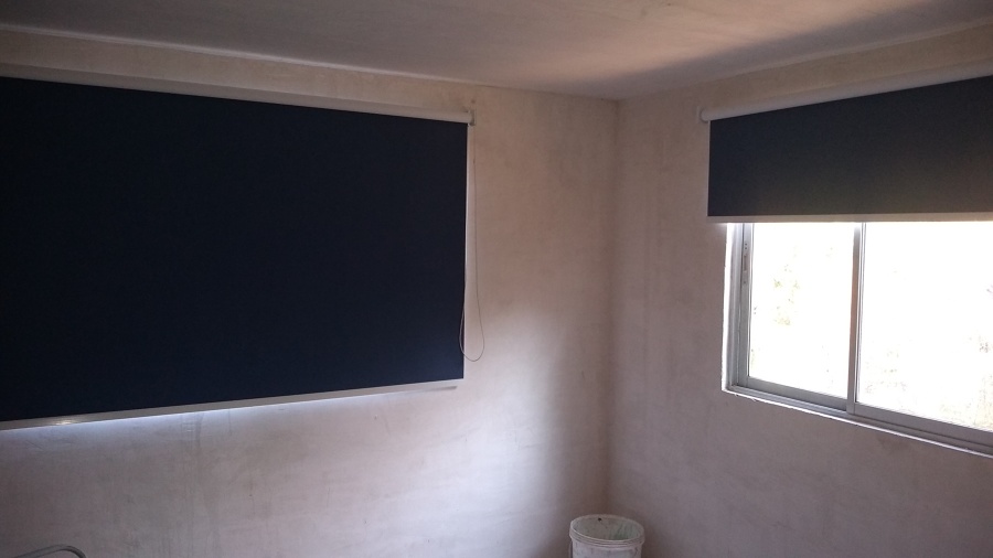 Roller black-out azul