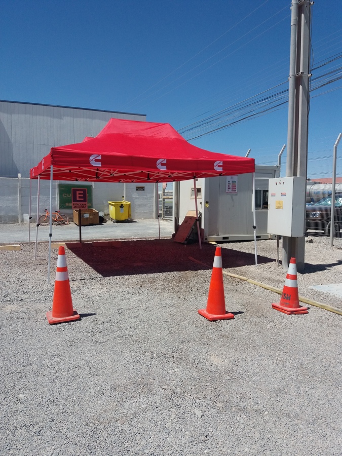 SE DEJA INSTALADO TOLDO Y RECEPCIONADO POR LOS MANDANTES